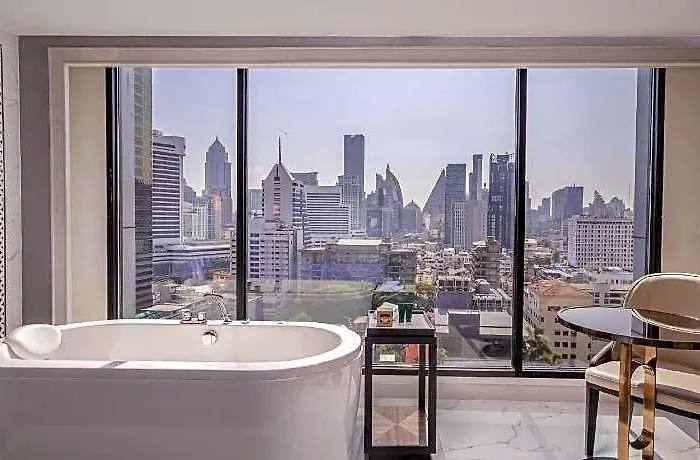 Hotel Aira Sukhumvit 11 By Kingston 4*