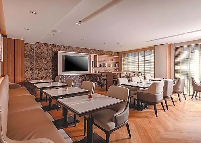 Aira Sukhumvit 11 By Kingston 4* Bangkok